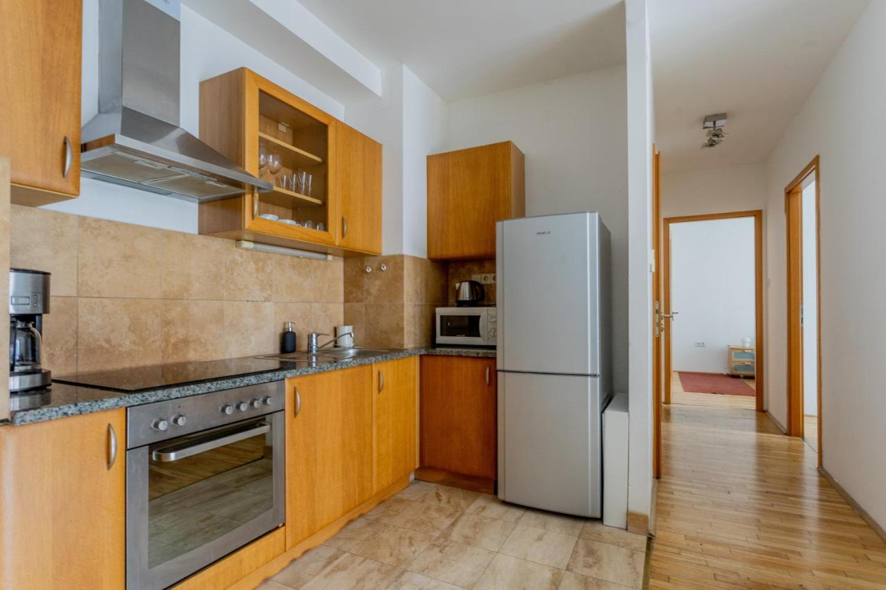 K9 Apartment บูดาเปสต์ ภายนอก รูปภาพ