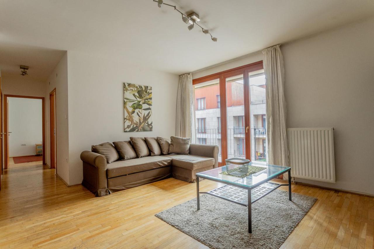 K9 Apartment บูดาเปสต์ ภายนอก รูปภาพ